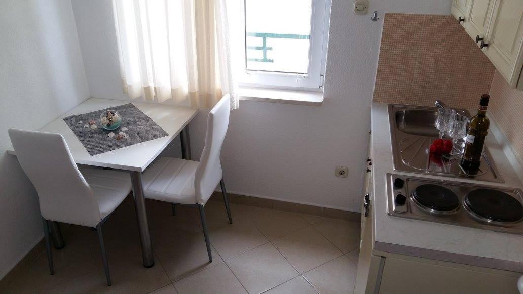 Apartmani Kontic Baška Voda Exteriér fotografie