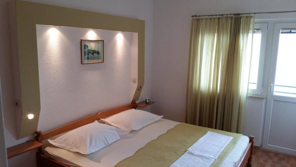 Apartmani Kontic Baška Voda Exteriér fotografie
