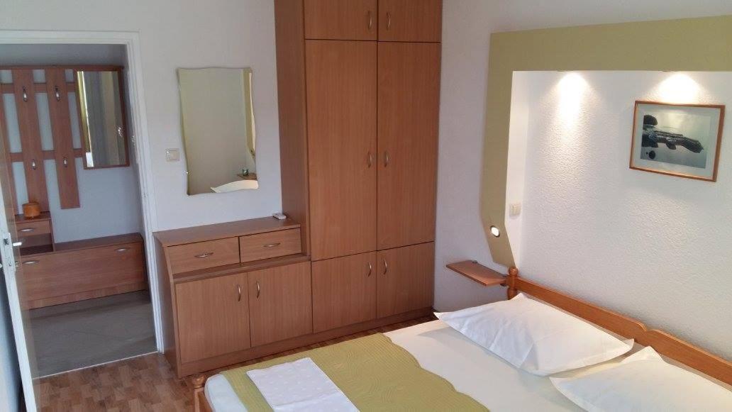Apartmani Kontic Baška Voda Exteriér fotografie